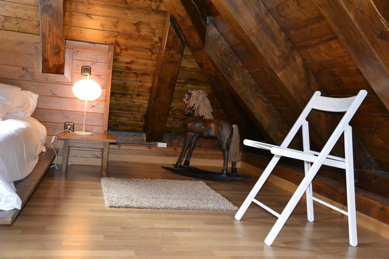 Era Borda Otel Gausac Dış mekan fotoğraf