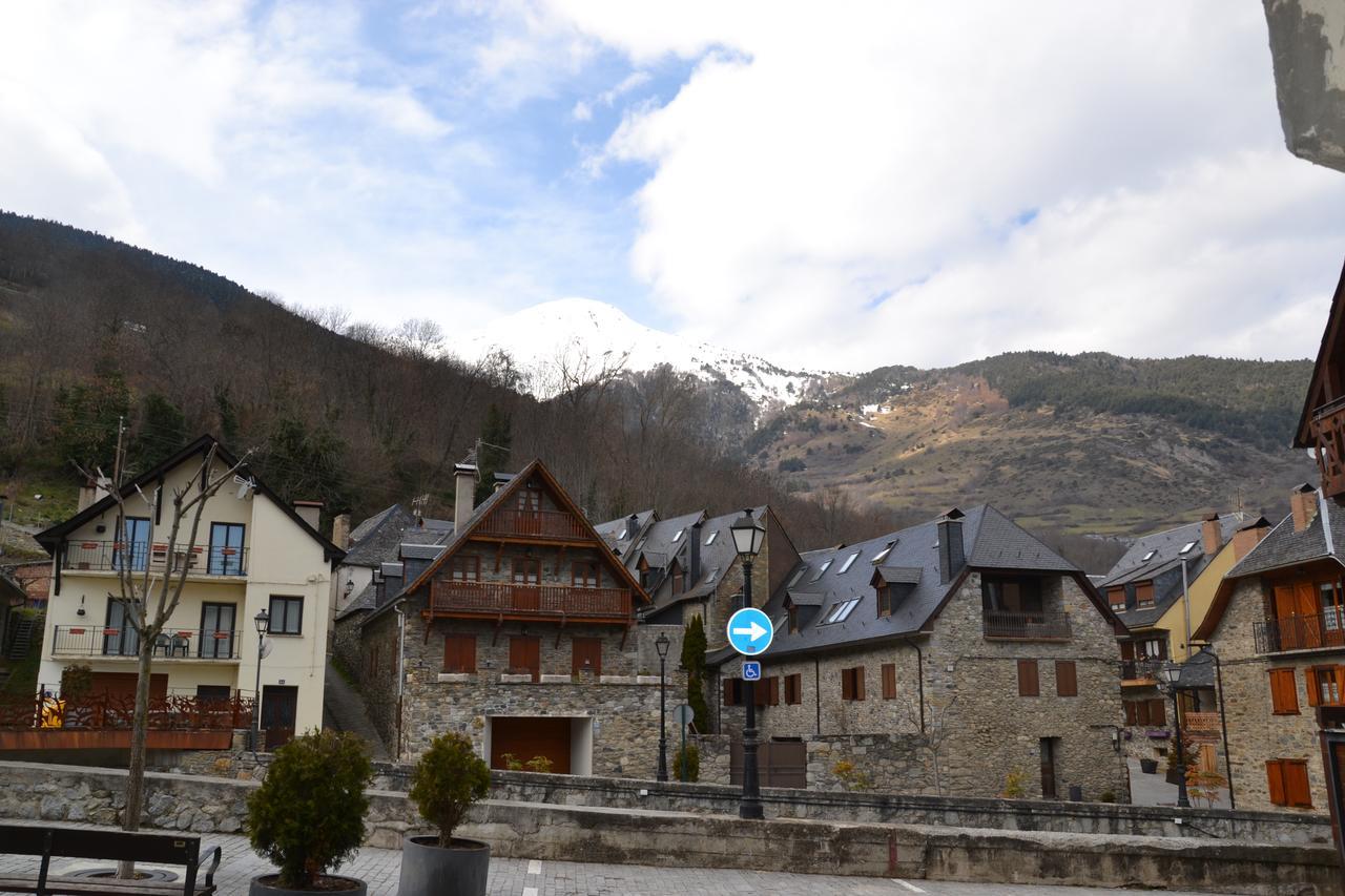 Era Borda Otel Gausac Dış mekan fotoğraf