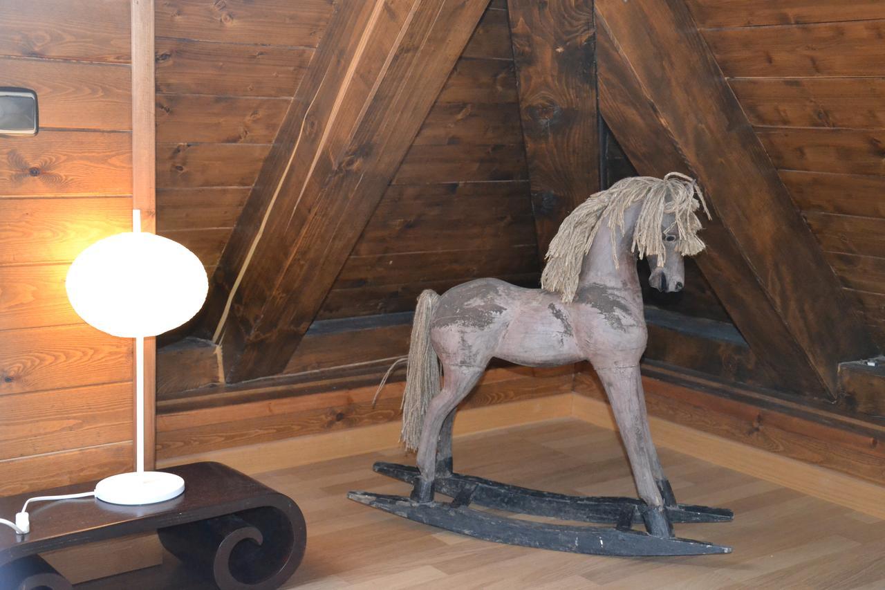 Era Borda Otel Gausac Dış mekan fotoğraf